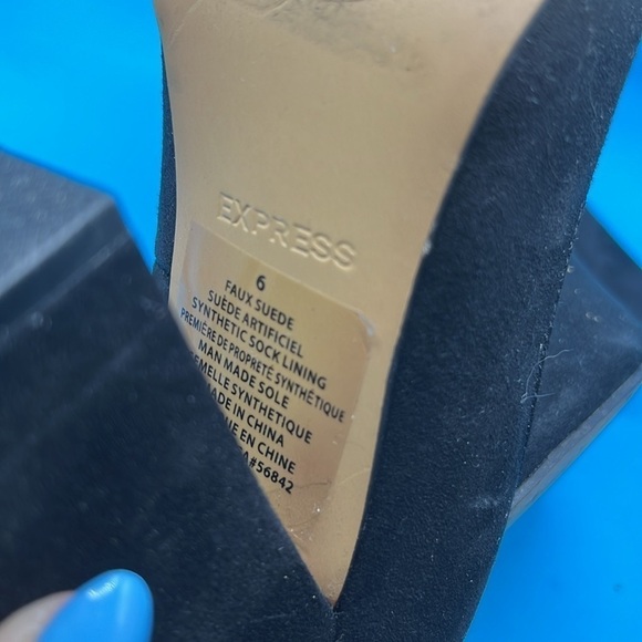 Express block Faux Suede Black, size 6 - Picture 8 of 8